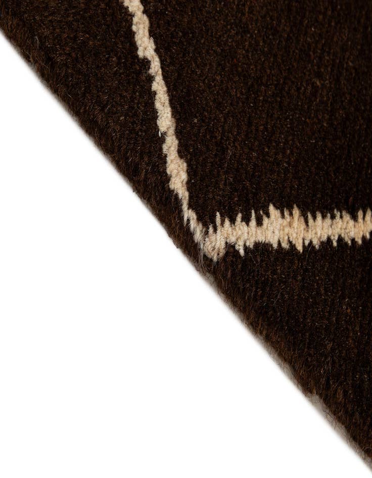 Detail image of  5' 6 x 7' 10  Hand Knotted Darya Wool Rug