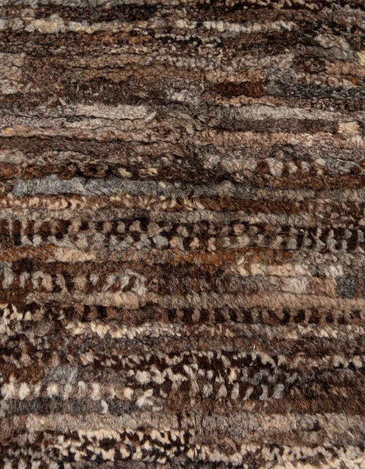 Detail image of  5' 11 x 7' 9  Hand Knotted Darya Wool Rug