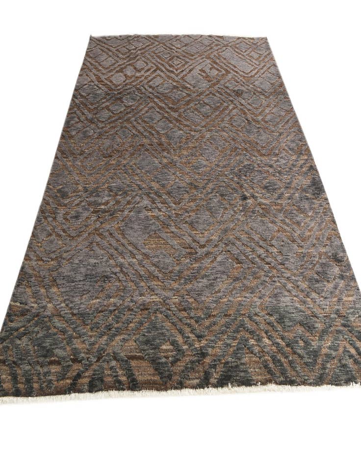 Detail image of  8' 3 x 10' 3  Hand Knotted Darya Wool Rug