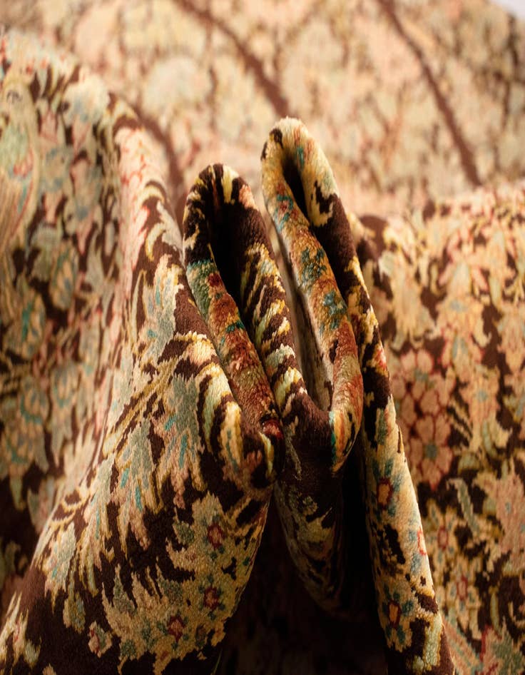 Detail image of  2' 8 x 4' Ghom Silk Rug