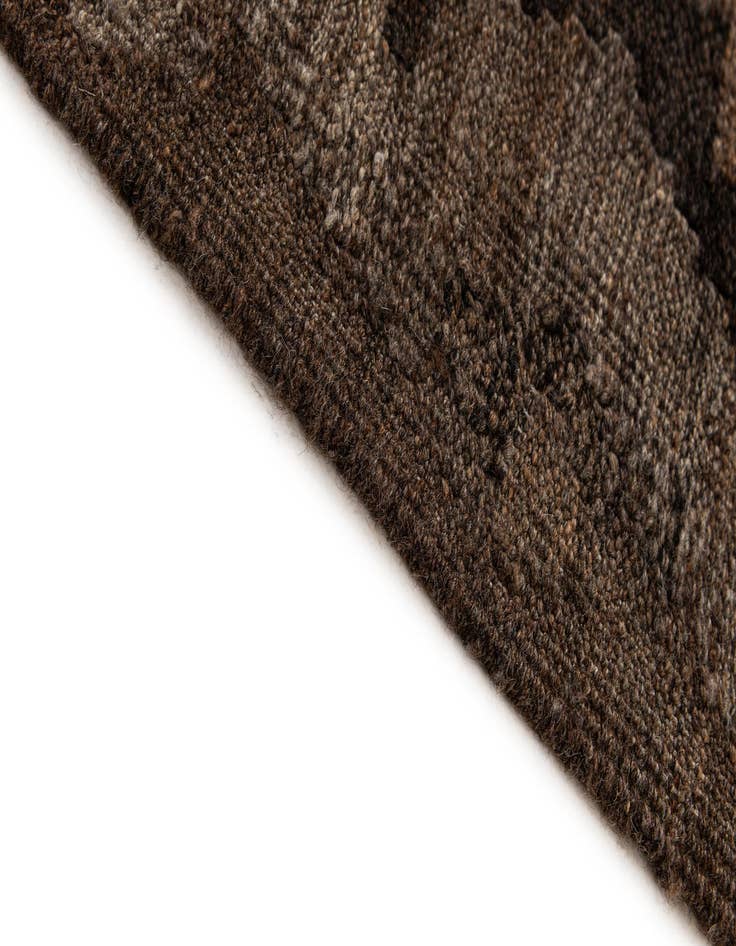 Detail image of  5' 2 x 6' 6  Hand Woven Kilim Maymana Wool Rug