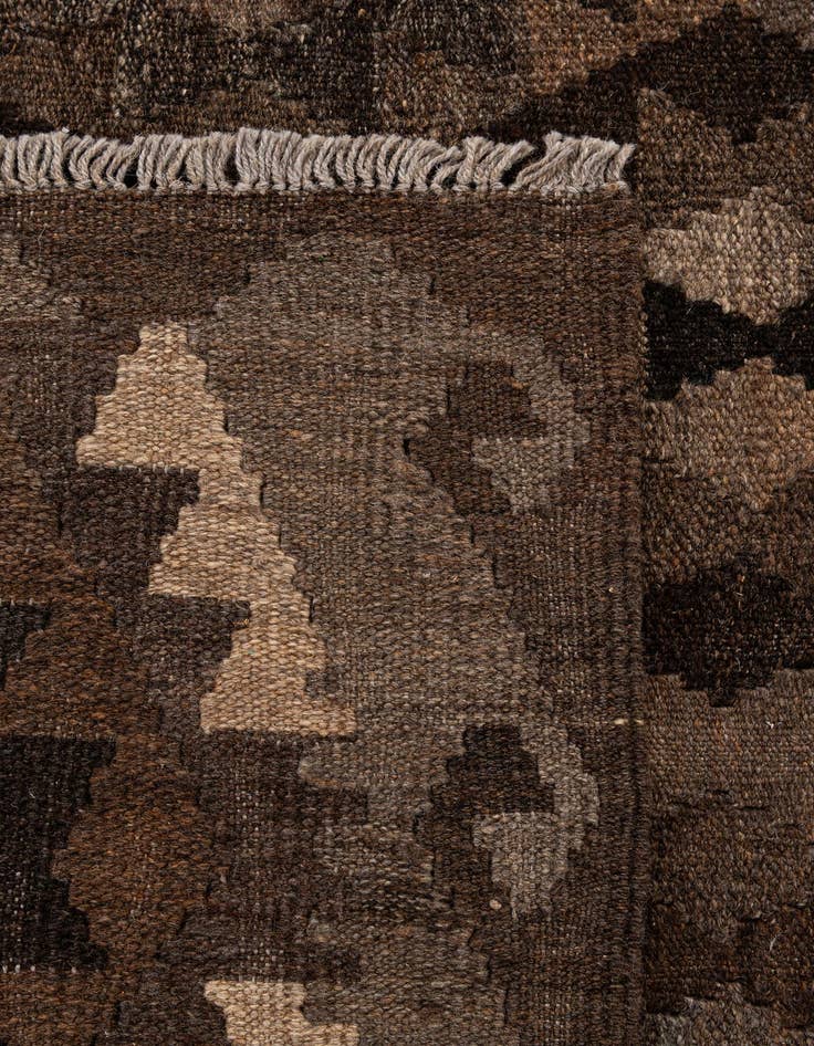 Detail image of  5' 2 x 6' 6  Hand Woven Kilim Maymana Wool Rug