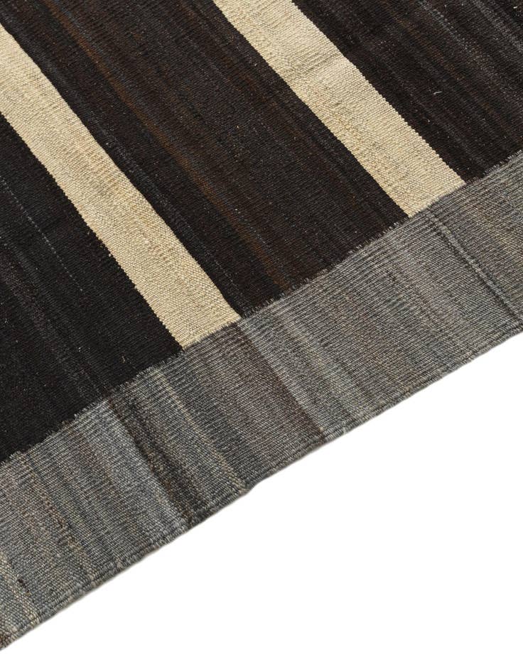 Detail image of  5' x 6' 4  Hand Woven Kilim Modern Wool Rug