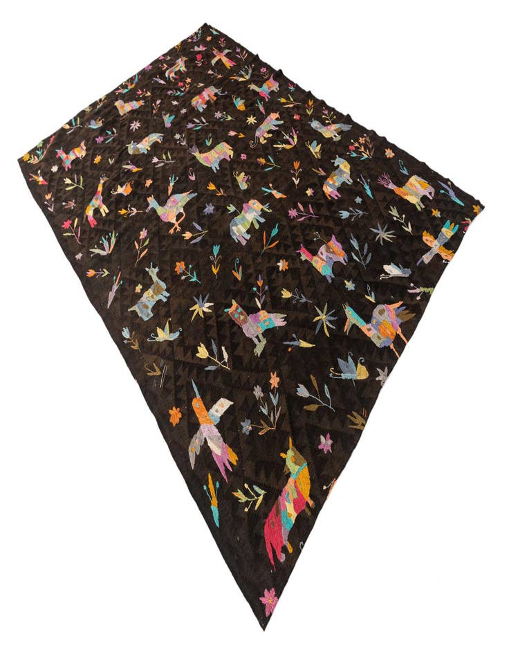 Detail image of  6' x 9'  Hand Woven Kilim Suzani Wool Rug