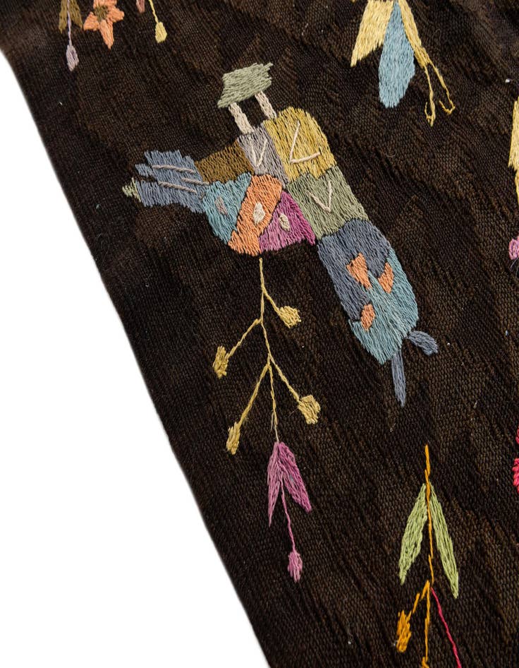 Detail image of  6' x 9'  Hand Woven Kilim Suzani Wool Rug