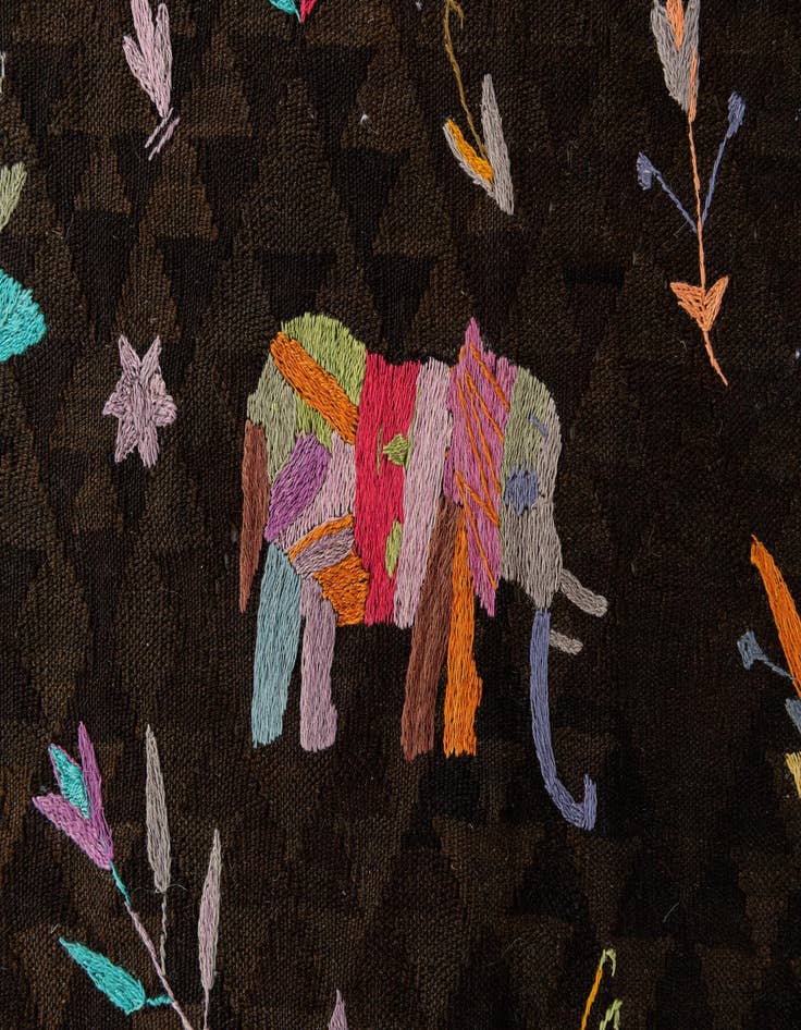 Detail image of  6' x 9'  Hand Woven Kilim Suzani Wool Rug