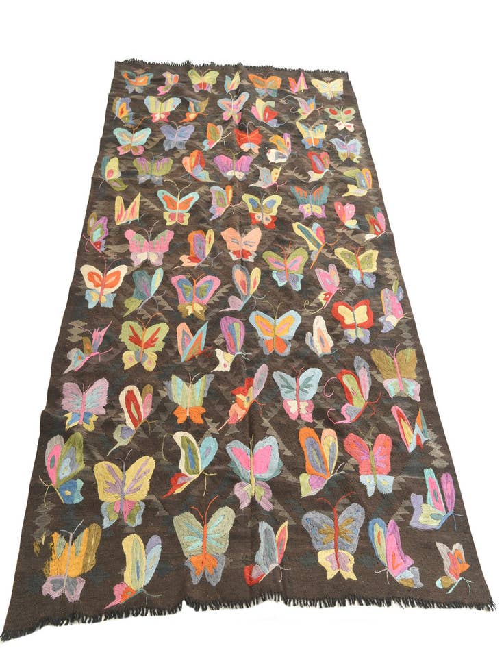 Detail image of  5' 4 x 7' 9  Hand Woven Kilim Suzani Wool Rug