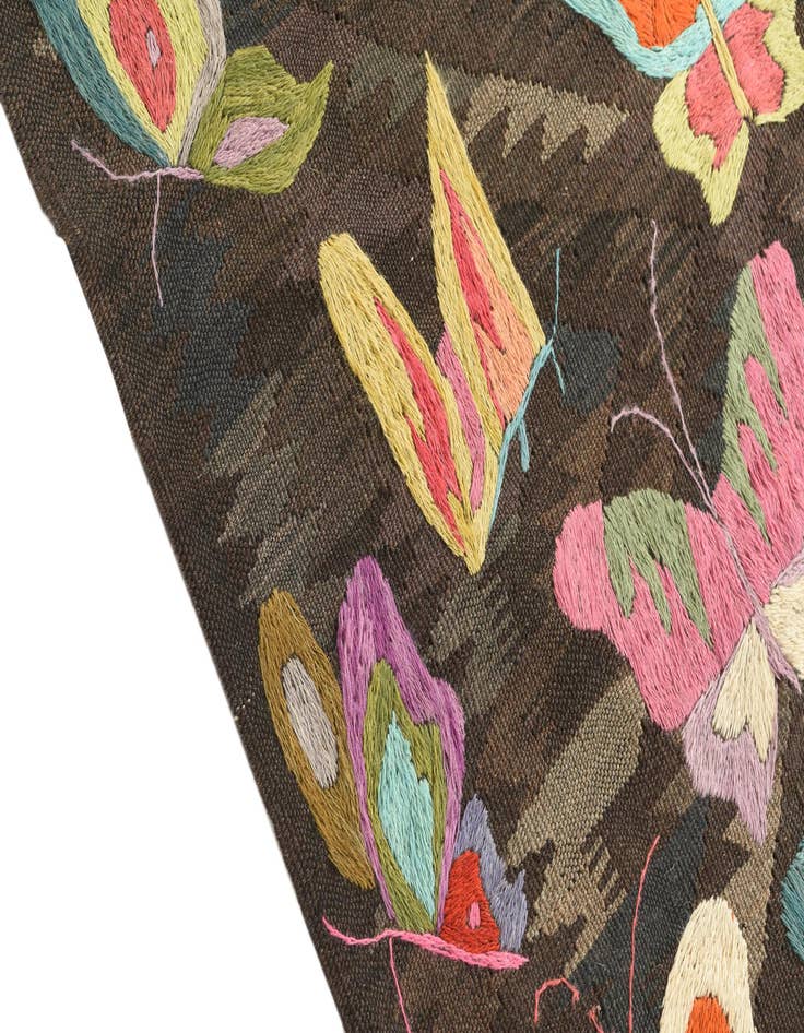 Detail image of  5' 4 x 7' 9  Hand Woven Kilim Suzani Wool Rug