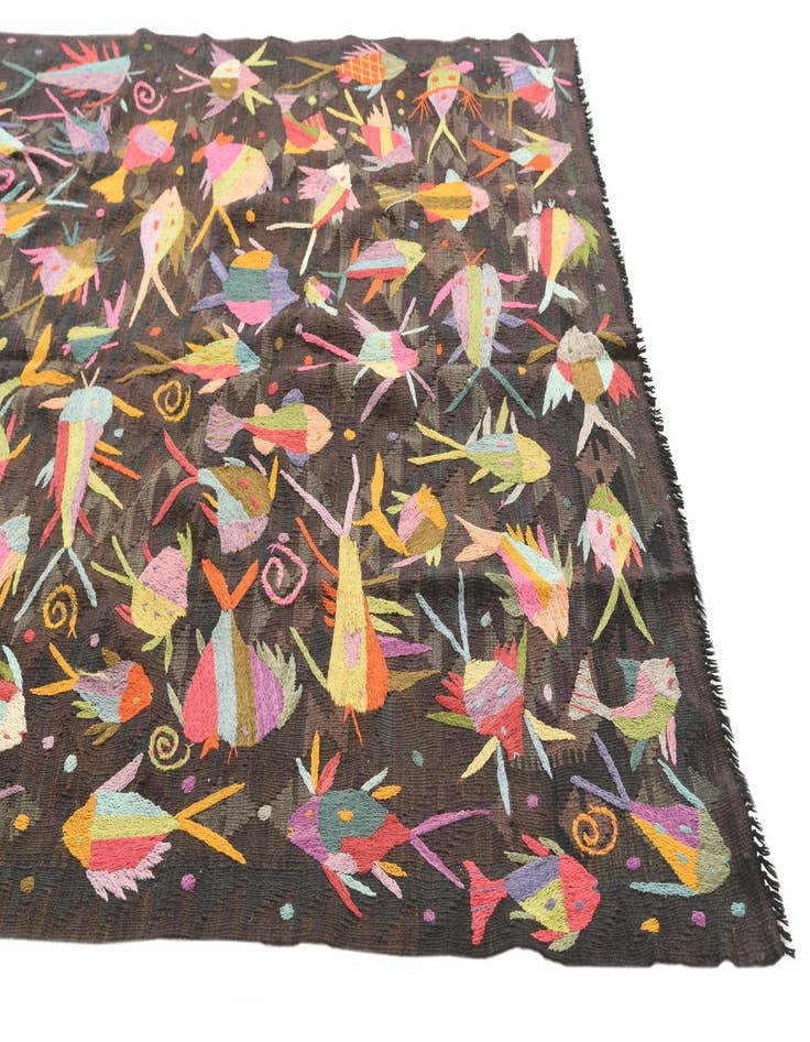 Detail image of  4' 9 x 6' 3  Hand Woven Kilim Suzani Wool Rug