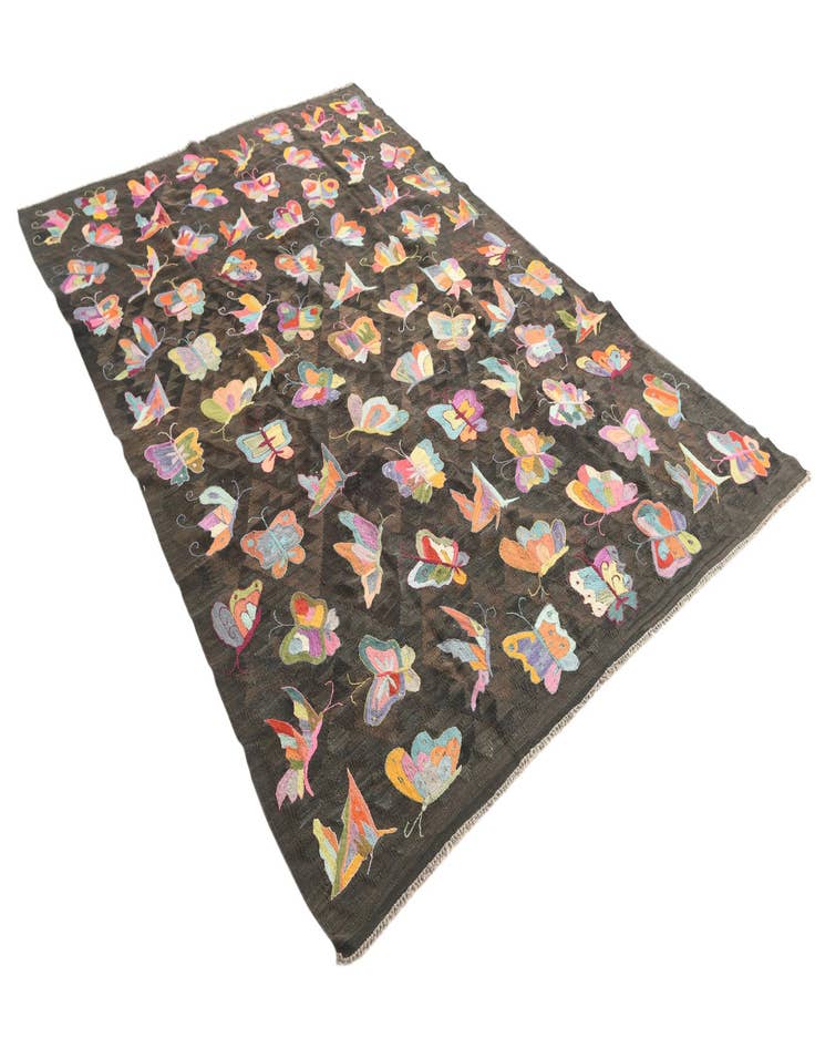 Detail image of  6' 5 x 9' 4  Hand Woven Kilim Suzani Wool Rug