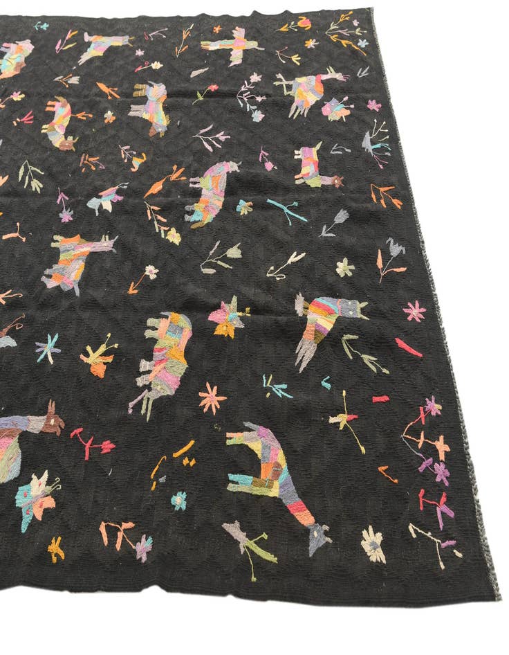 Detail image of  6' 3 x 9' 4  Hand Woven Kilim Suzani Wool Rug