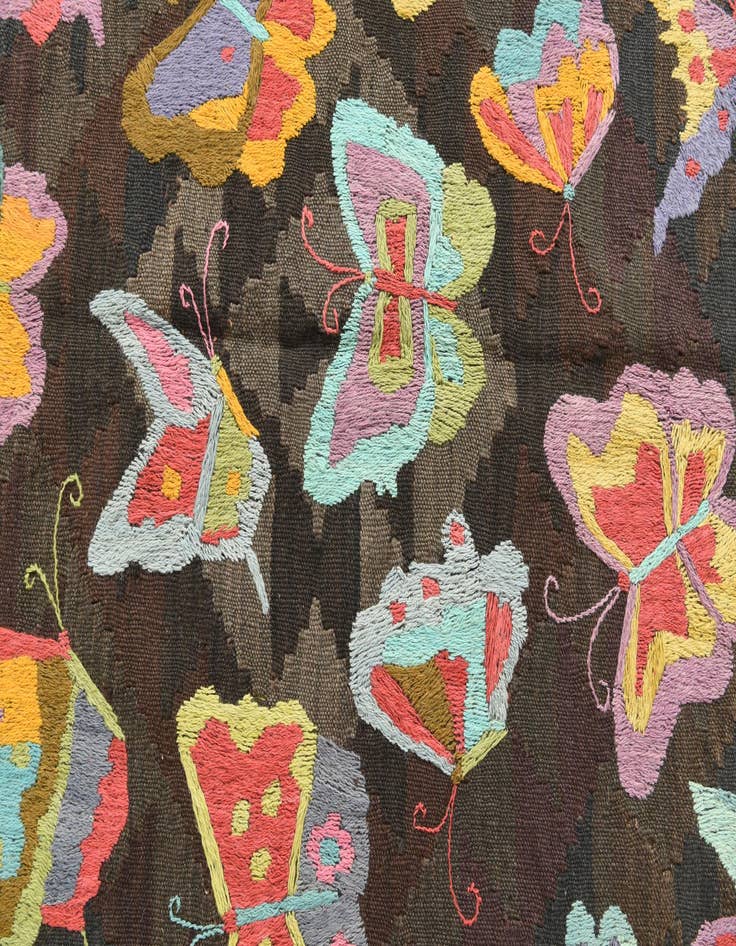 Detail image of  5' 3 x 6' 3  Hand Woven Kilim Suzani Wool Rug