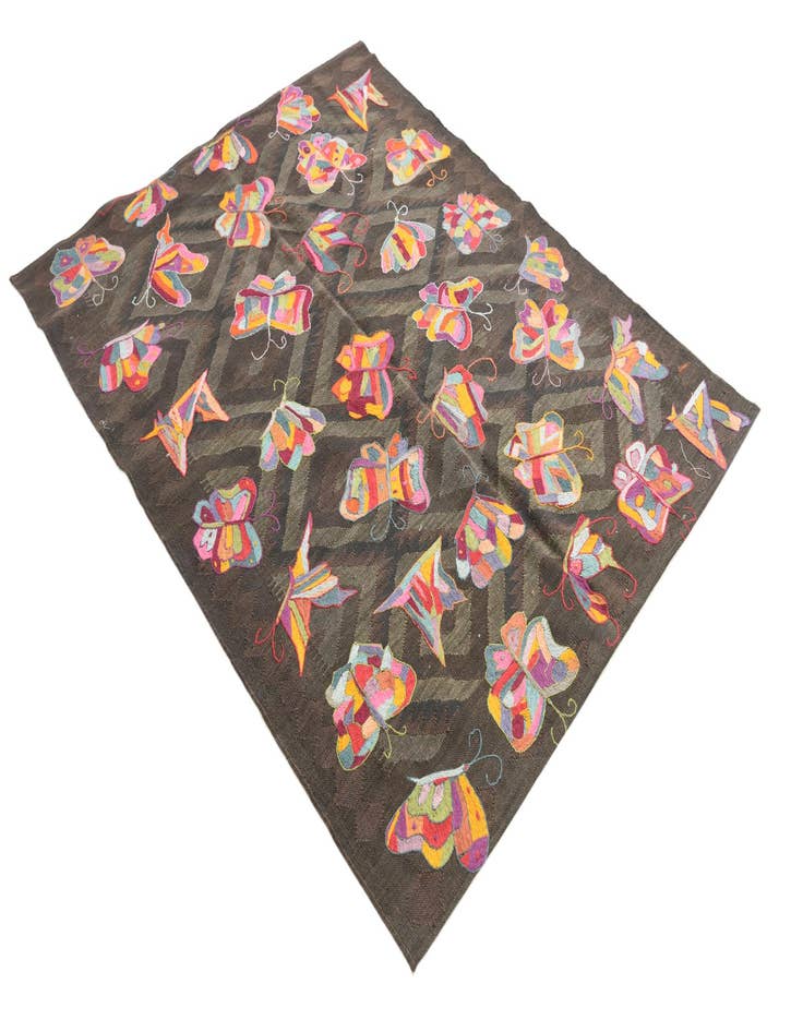 Detail image of  4' 6 x 5' 10  Hand Woven Kilim Suzani Wool Rug