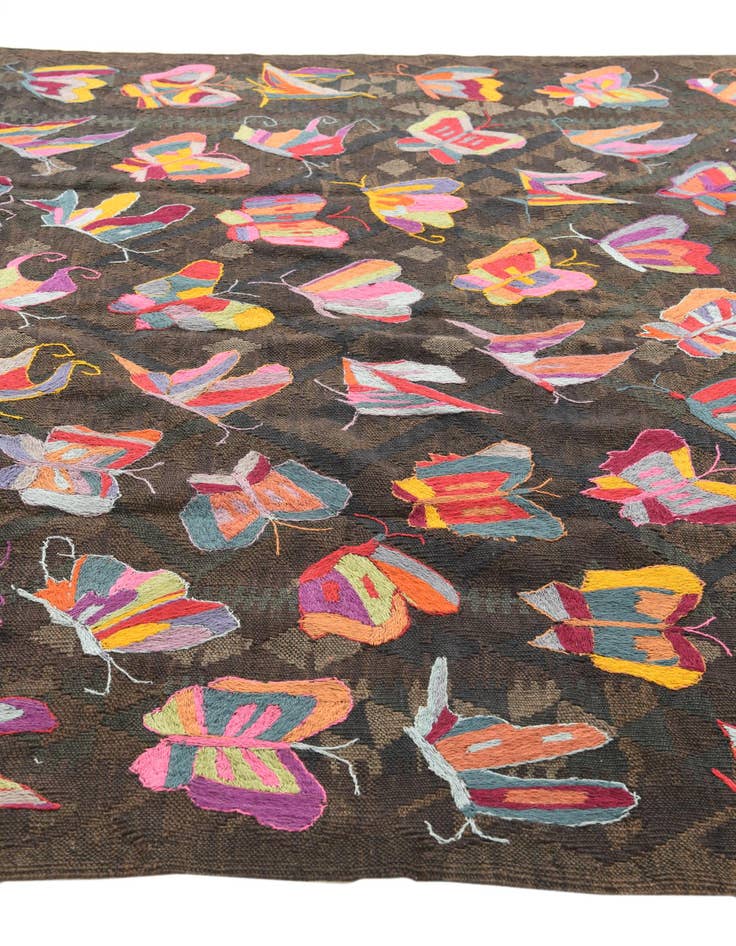 Detail image of  6' 3 x 9' 5  Hand Woven Kilim Suzani Wool Rug