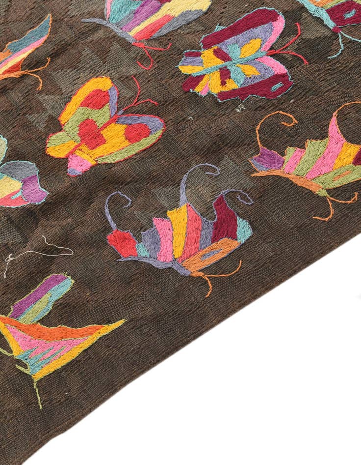 Detail image of  6' 5 x 9' 1  Hand Woven Kilim Suzani Wool Rug