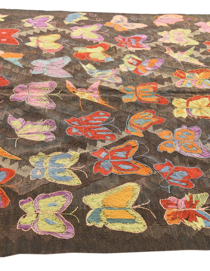 Detail image of  5' 4 x 7' 10  Hand Woven Kilim Suzani Wool Rug