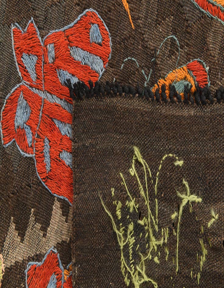 Detail image of  5' 4 x 7' 10  Hand Woven Kilim Suzani Wool Rug
