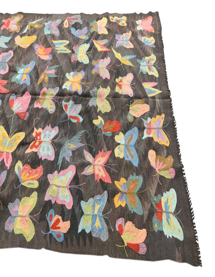 Detail image of  5' 4 x 8'  Hand Woven Kilim Suzani Wool Rug