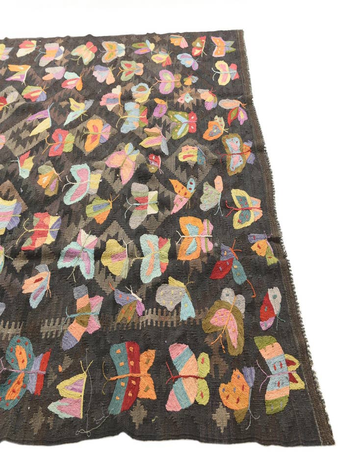 Detail image of  6' 4 x 9' 5  Hand Woven Kilim Suzani Wool Rug