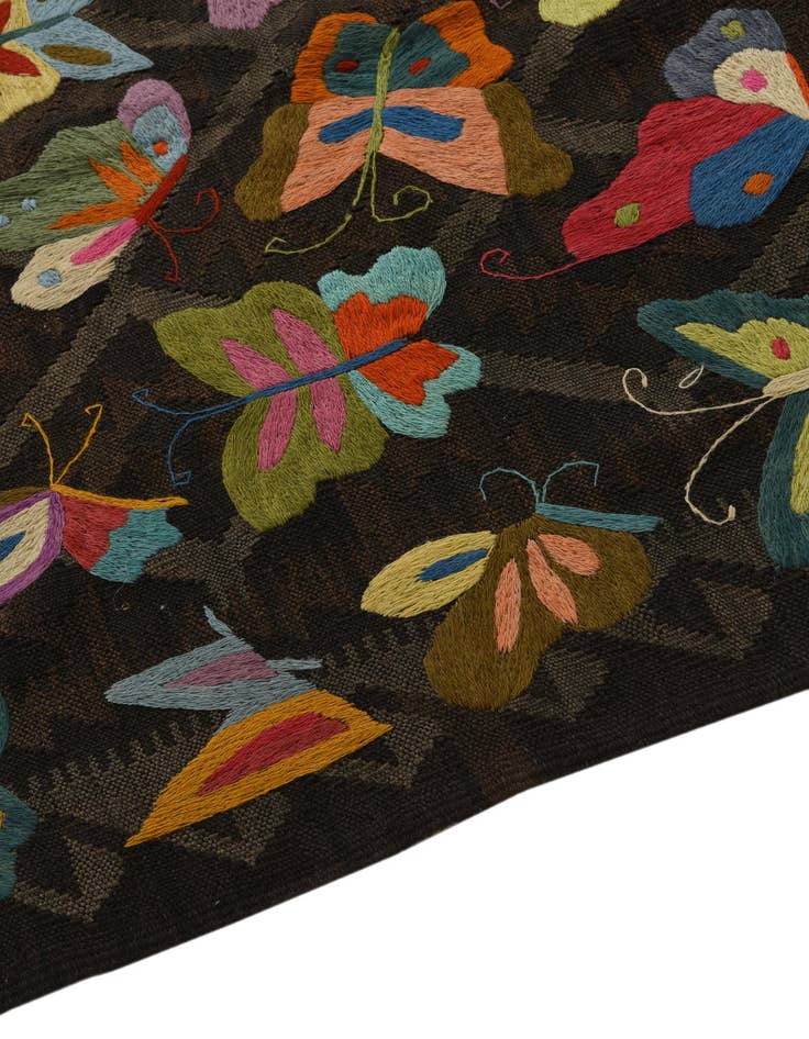 Detail image of  6' 4 x 9' 6  Hand Woven Kilim Suzani Wool Rug