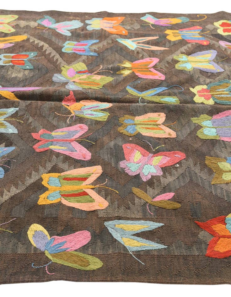 Detail image of  5' 5 x 7' 9  Hand Woven Kilim Suzani Wool Rug