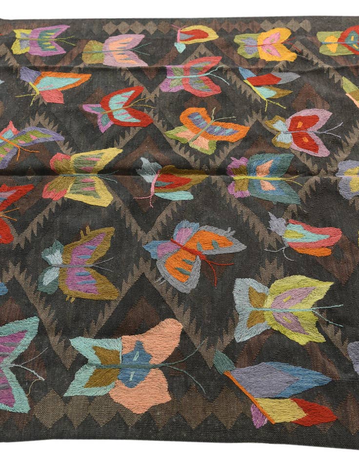 Detail image of  5' 1 x 7' 9  Hand Woven Kilim Suzani Wool Rug