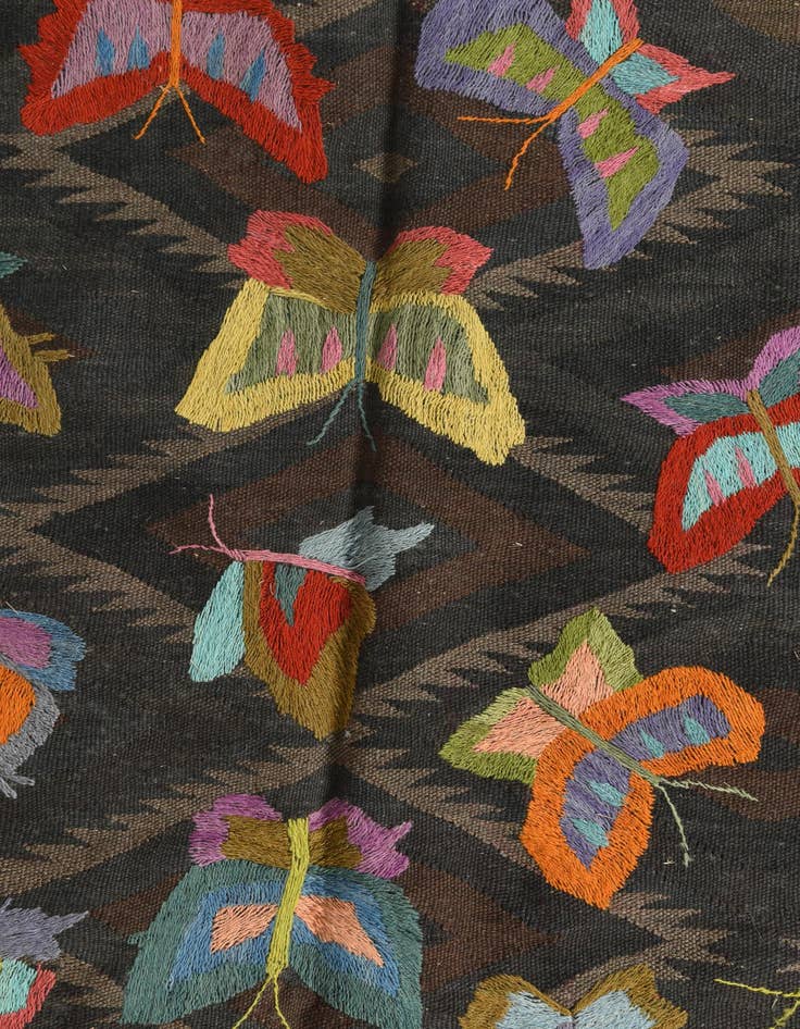 Detail image of  5' 1 x 7' 9  Hand Woven Kilim Suzani Wool Rug