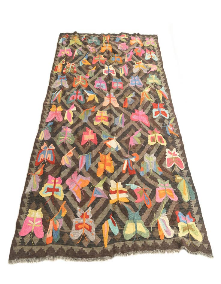 Detail image of  5' 4 x 7' 10  Hand Woven Kilim Suzani Wool Rug