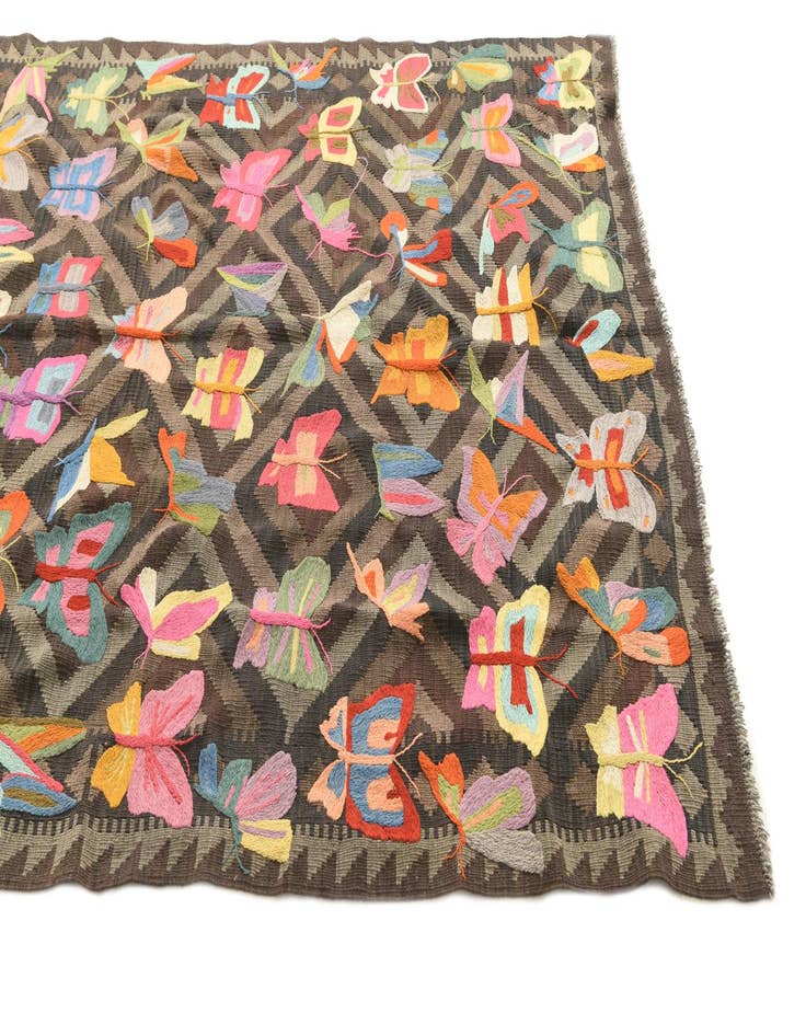 Detail image of  5' 4 x 7' 10  Hand Woven Kilim Suzani Wool Rug