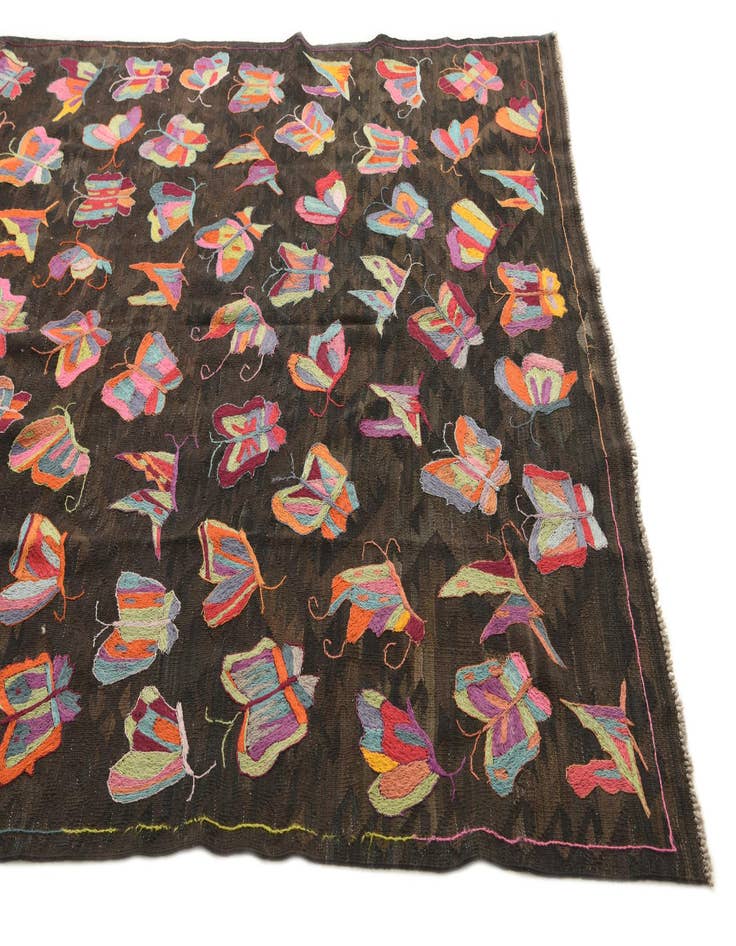 Detail image of  6' 8 x 9' 6  Hand Woven Kilim Suzani Wool Rug