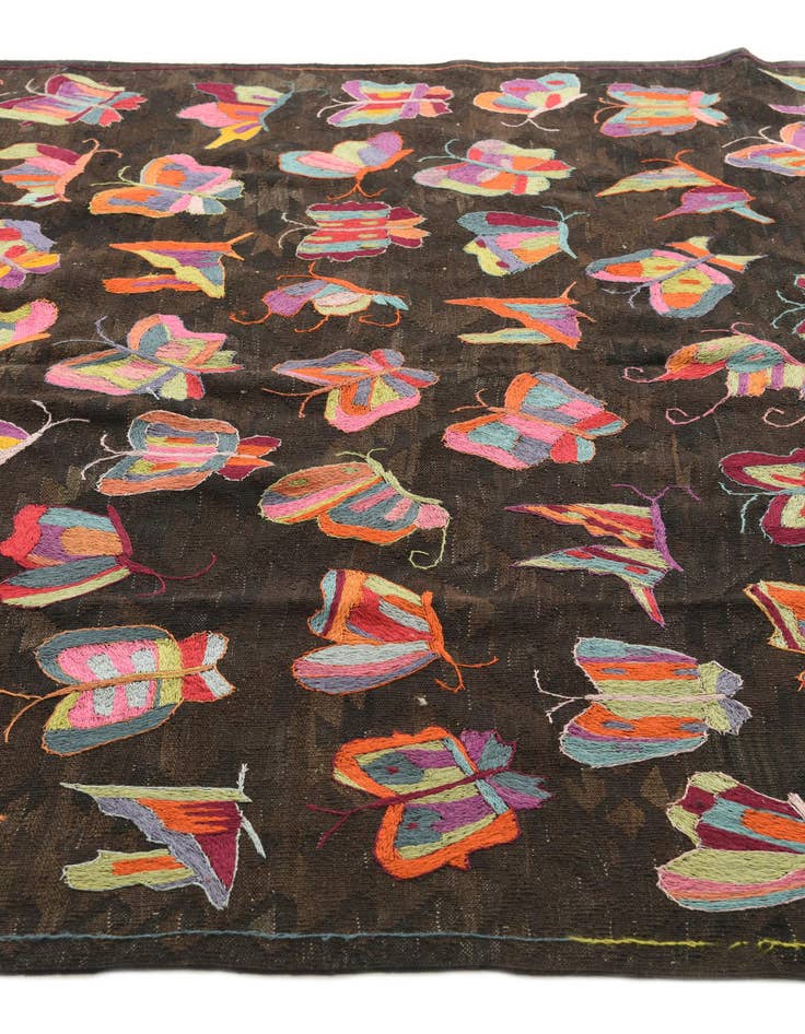 Detail image of  6' 8 x 9' 6  Hand Woven Kilim Suzani Wool Rug