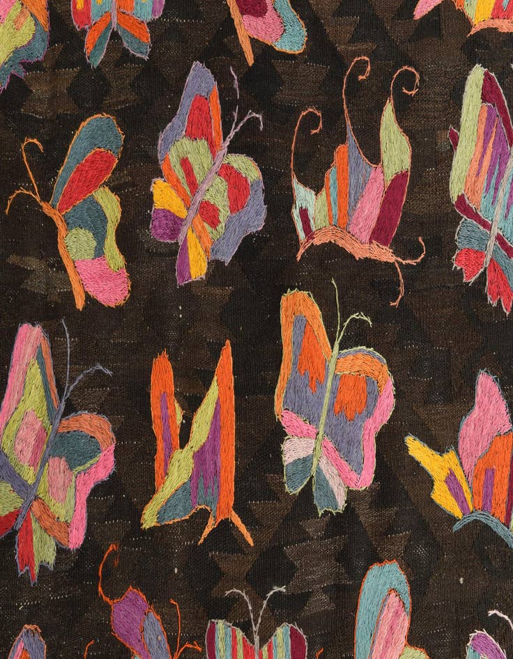 Detail image of  6' 8 x 9' 6  Hand Woven Kilim Suzani Wool Rug