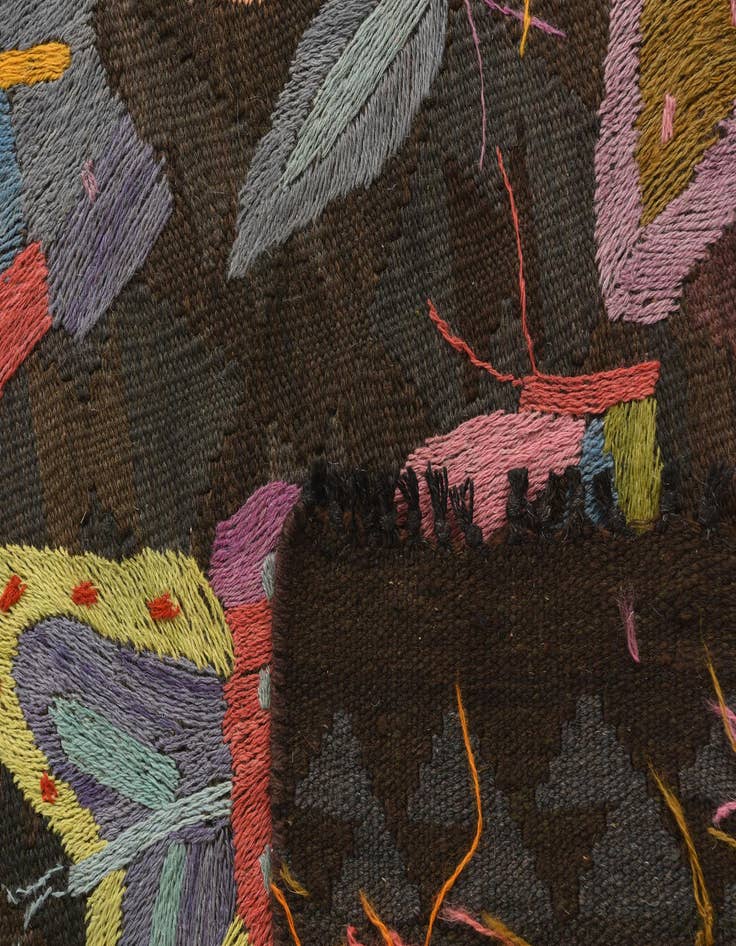 Detail image of  6' 7 x 10'  Hand Woven Kilim Suzani Wool Rug