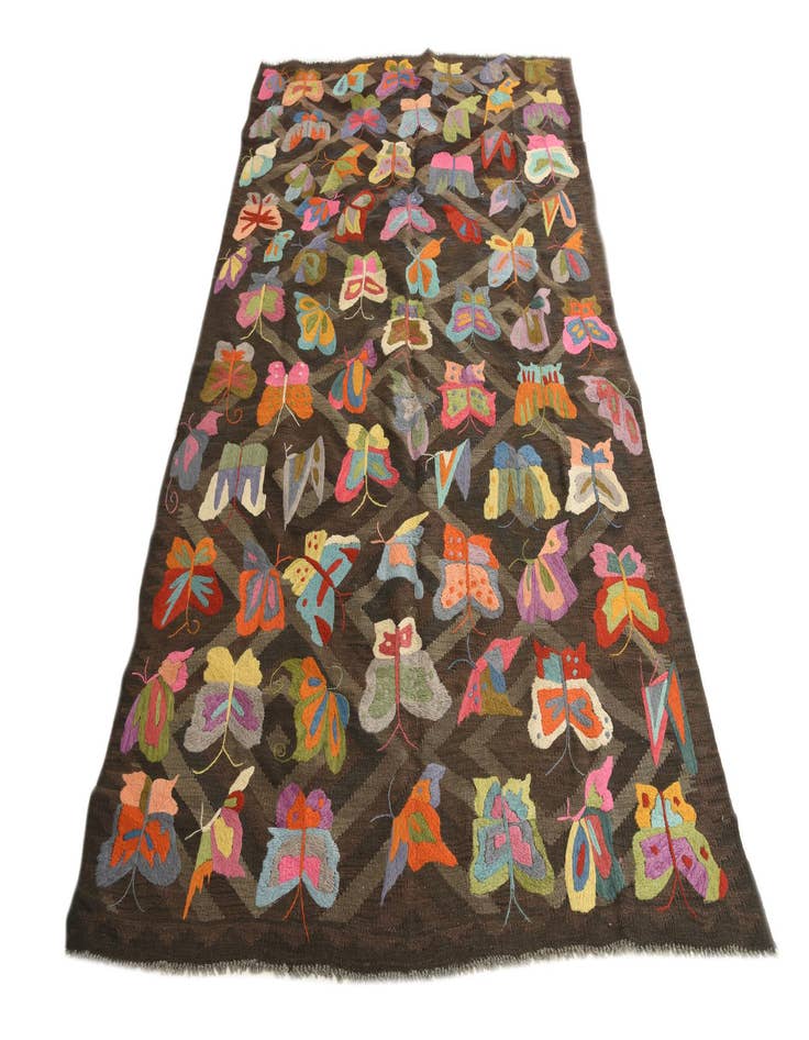 Detail image of  5' 2 x 7' 10  Hand Woven Kilim Suzani Wool Rug