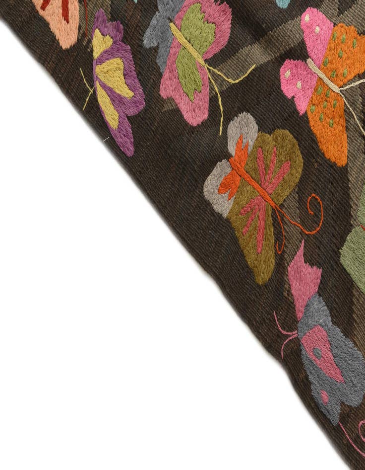 Detail image of  5' 2 x 7' 10  Hand Woven Kilim Suzani Wool Rug