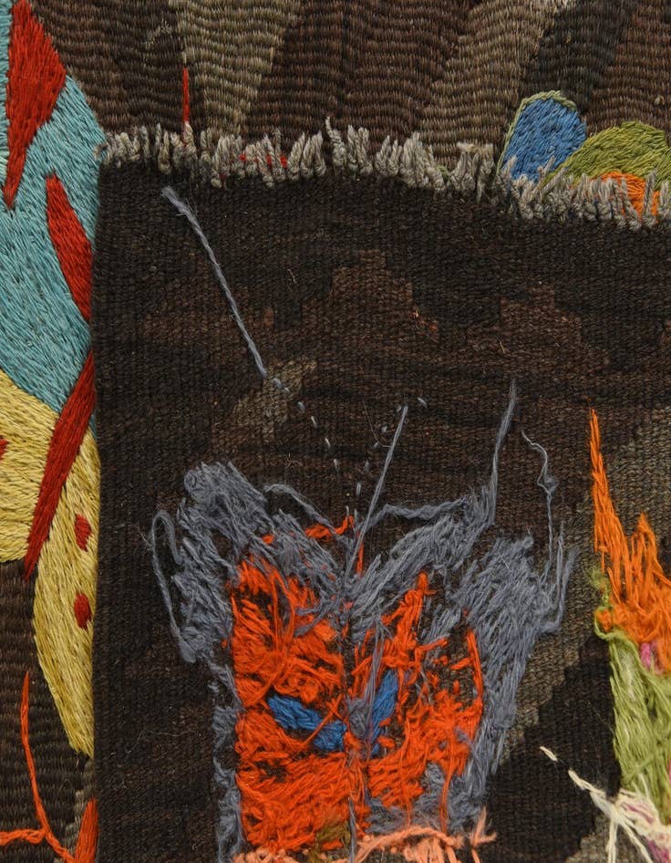 Detail image of  5' 2 x 7' 10  Hand Woven Kilim Suzani Wool Rug