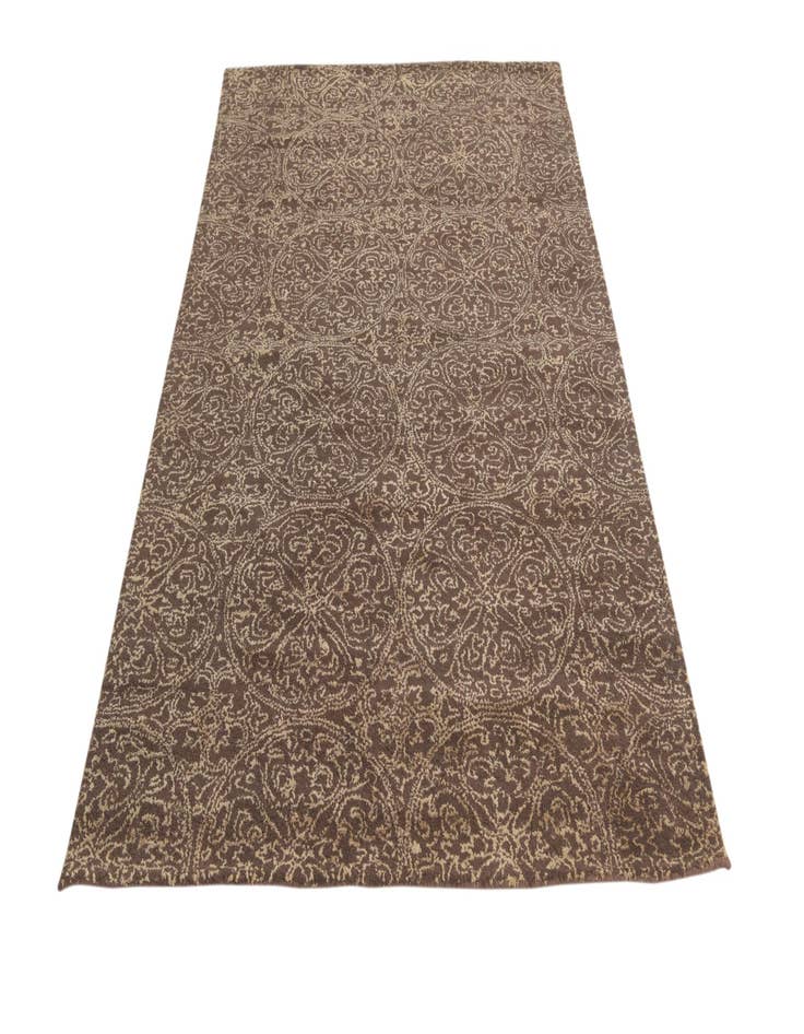 Detail image of  4' 10 x 8' Luna Rug