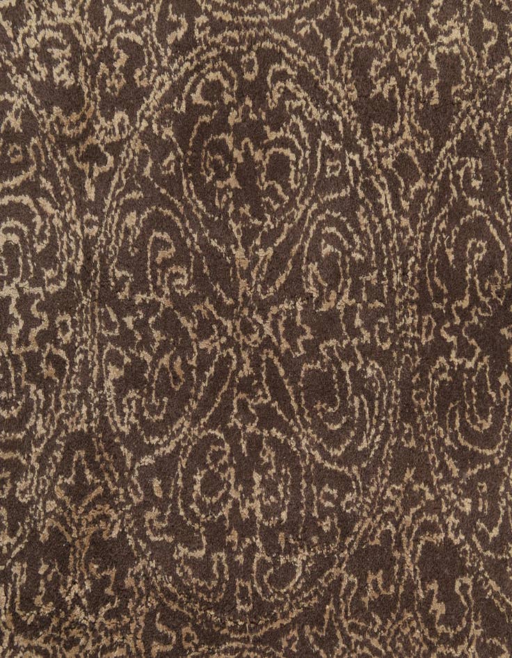 Detail image of  4' 10 x 8' Luna Rug