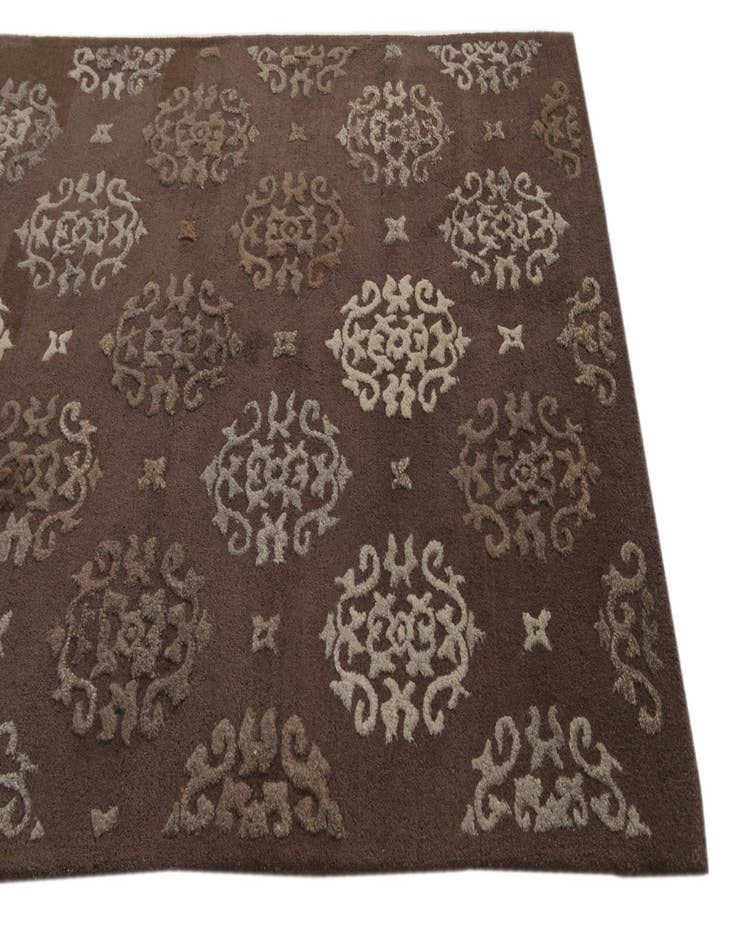 Detail image of  5' x 7' 6 Luna Wool Rug