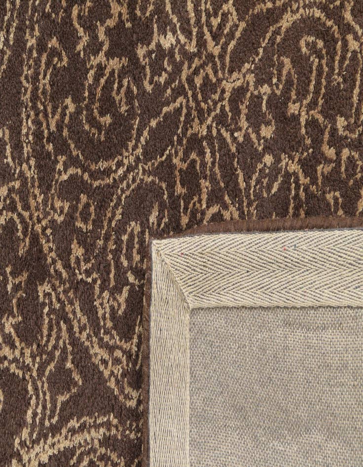 Detail image of  5' x 8' Luna Rug