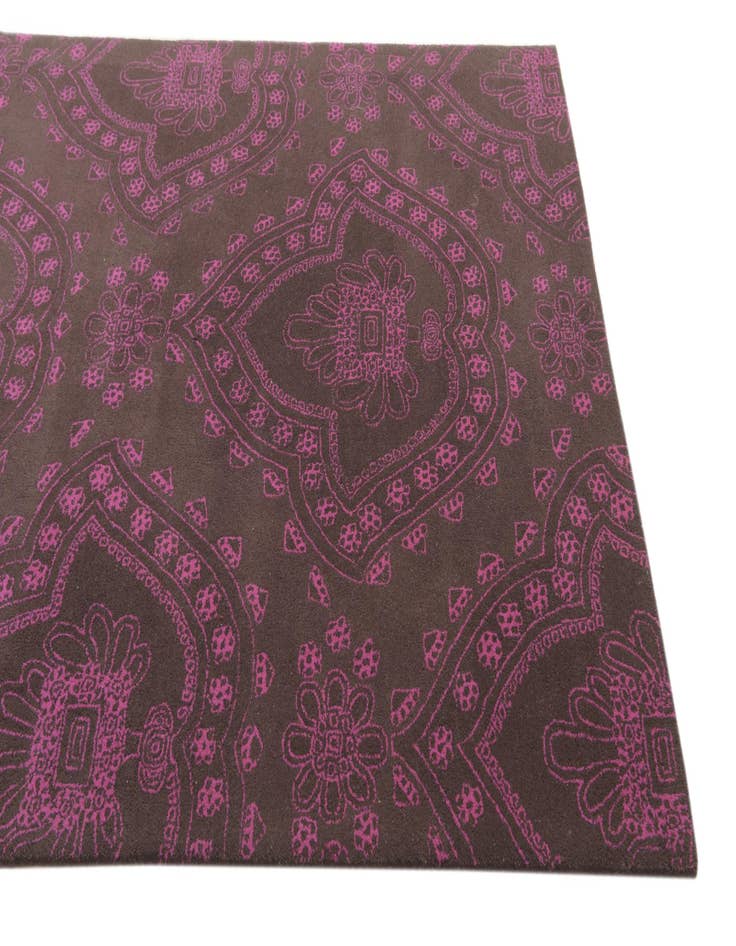 Detail image of  5' 7 x 7' 10 Luna Wool Rug