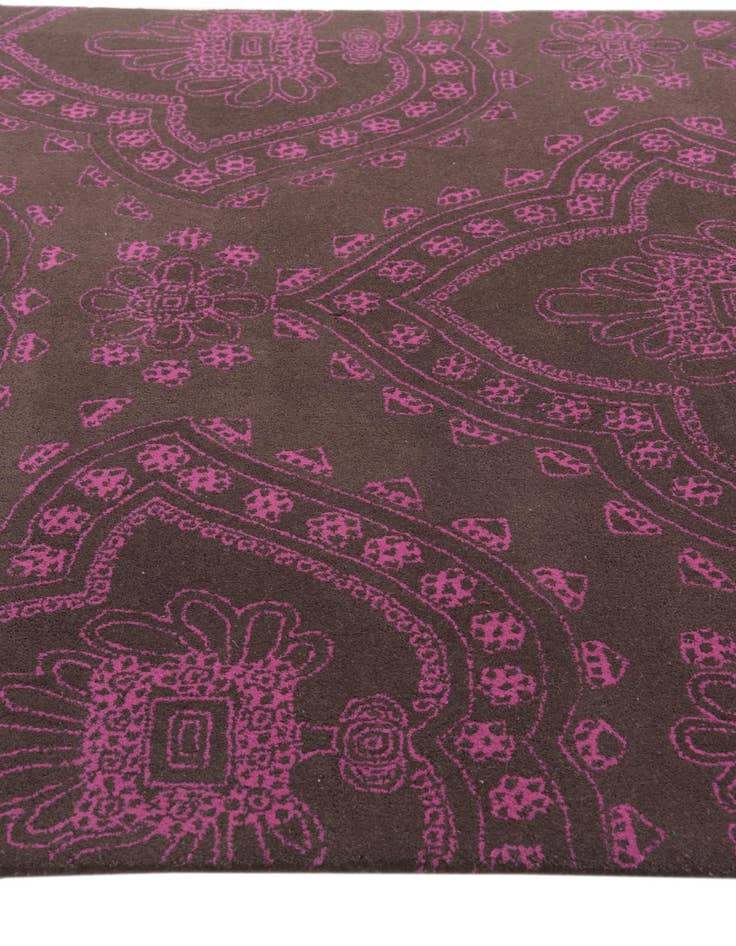 Detail image of  5' 7 x 7' 10 Luna Wool Rug