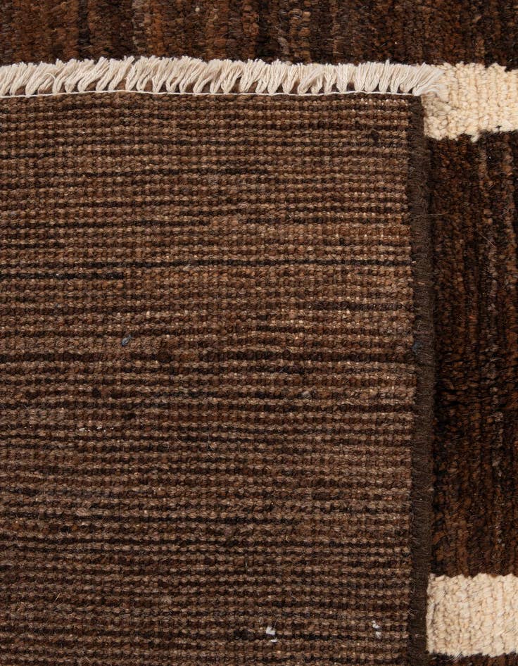 Detail image of  5' 9 x 7' 8  Hand Knotted Modern Ziegler Wool Rug