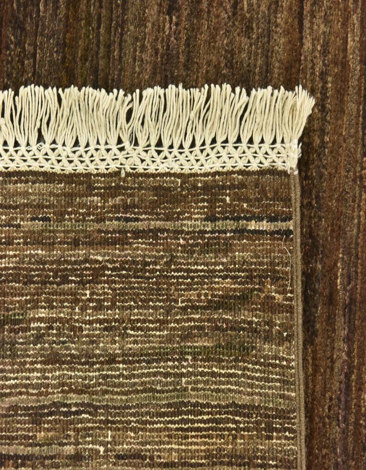 Detail image of  6' 7 x 9' 10  Hand Knotted Modern Ziegler Rug