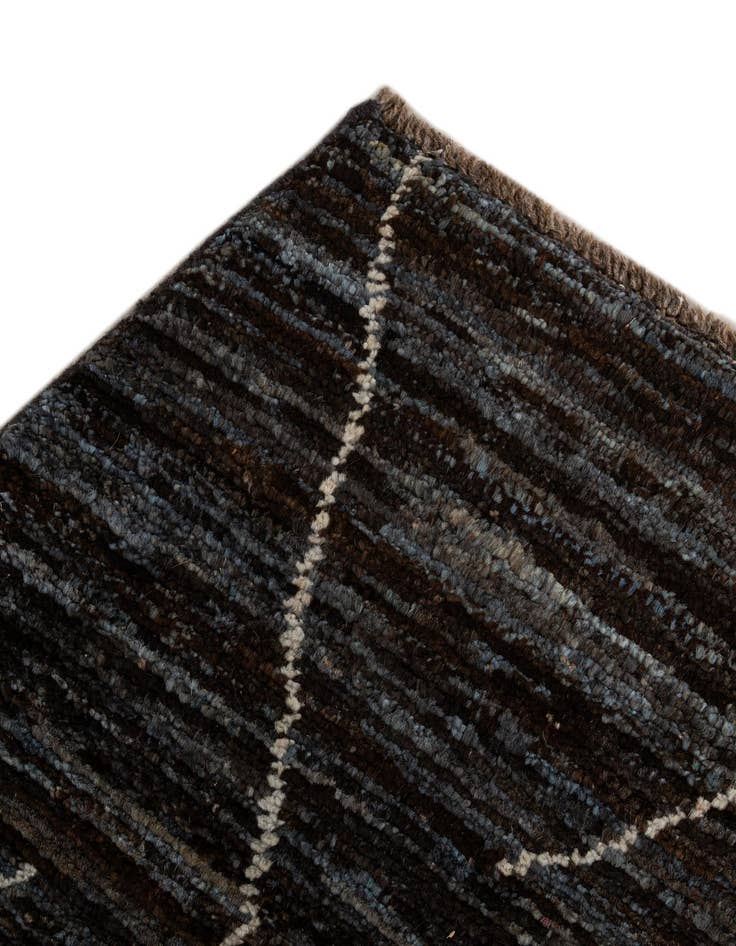 Detail image of  4' 7 x 6' 5  Hand Knotted Moroccan Wool Rug