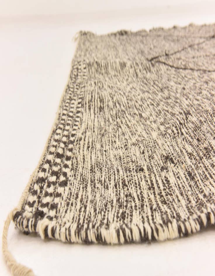 Detail image of  6' 10 x 9' 10  Hand Knotted Moroccan Wool Rug