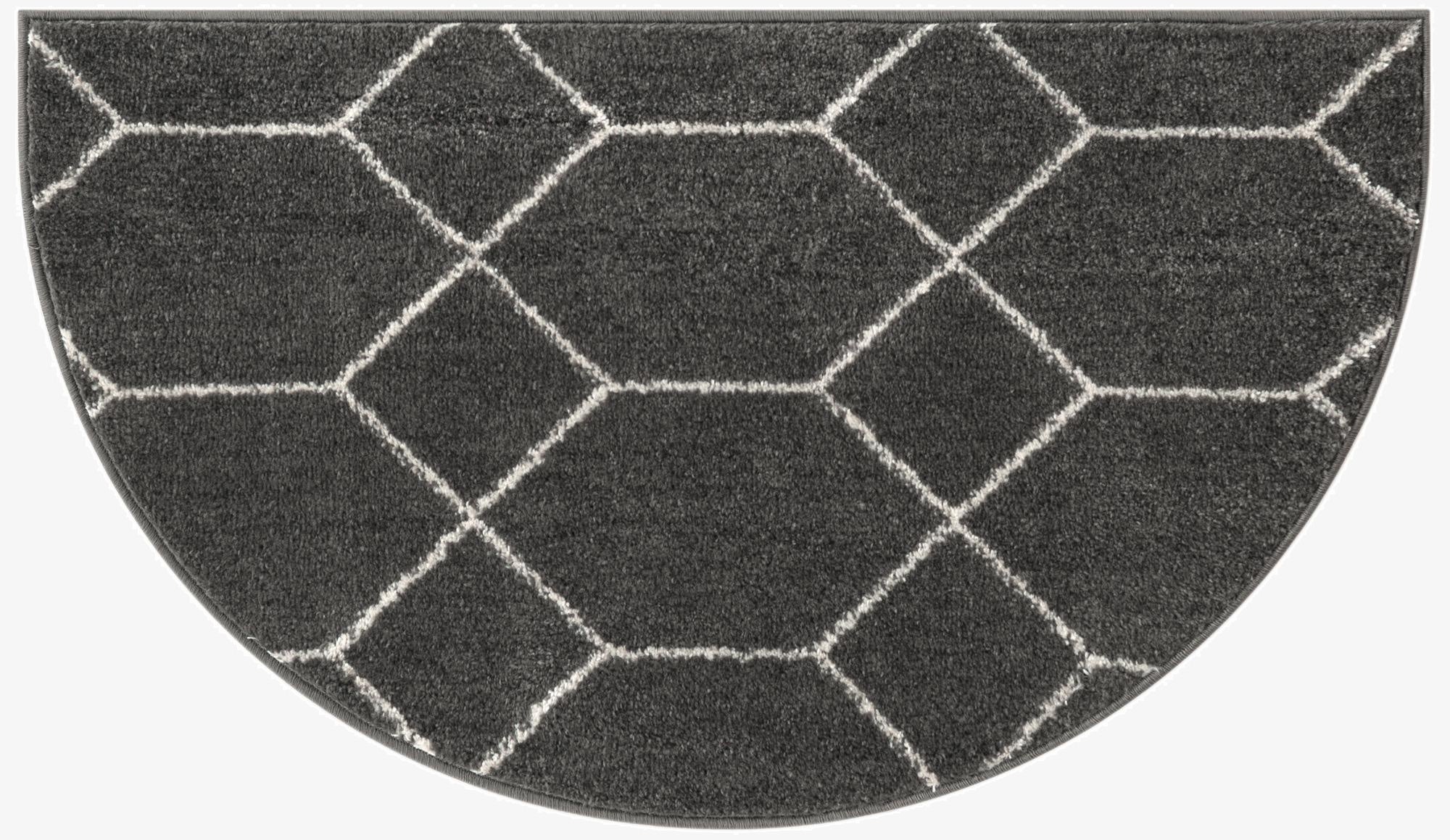  2' 7 x 4' Lattice Frieze Hearth Rug