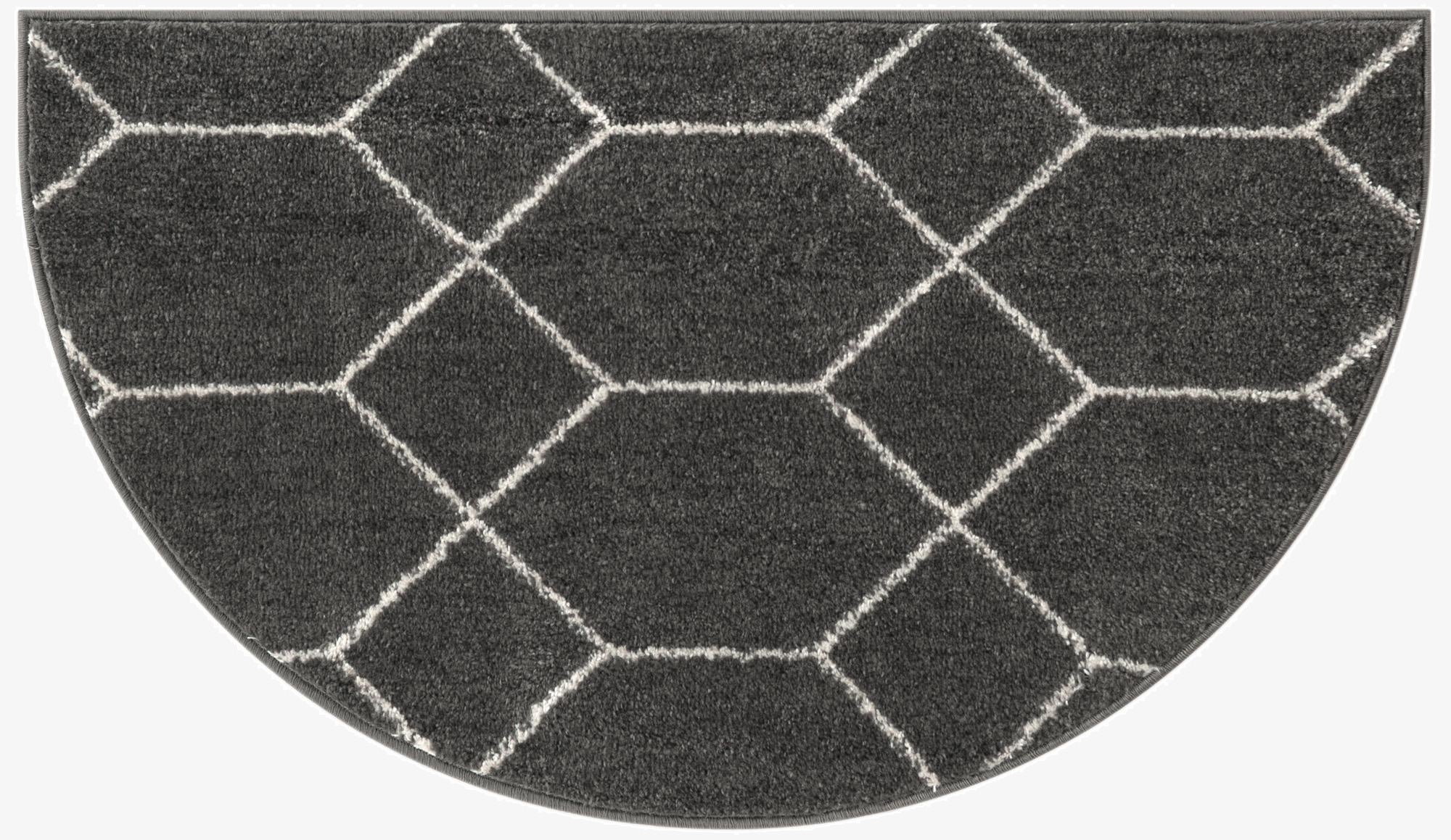  2' 2 x 3' 7 Lattice Frieze Hearth Rug