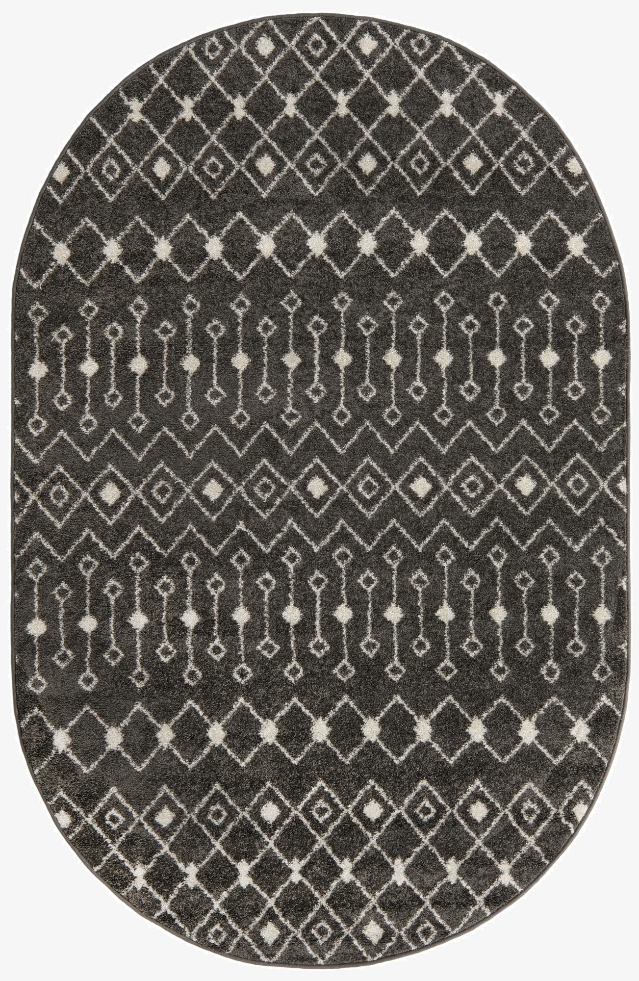  5' 3 x 8' Moroccan Trellis Oval Rug