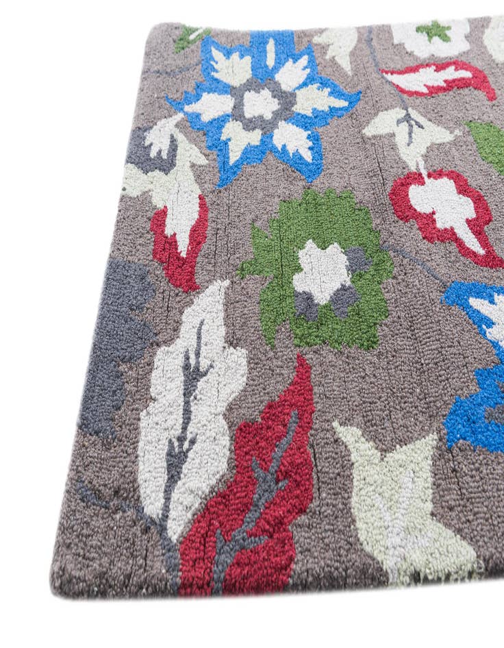 Detail image of  3' x 4' 10 Agra Rug